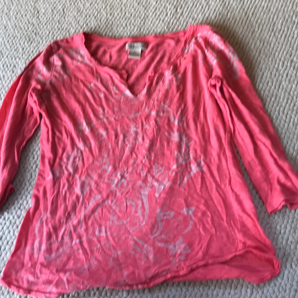 Women’s floral top